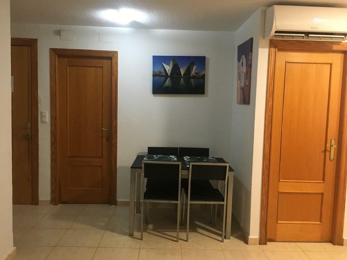 Apartamento Ciudad De Las Ciencias 2 Valensiya Dış mekan fotoğraf